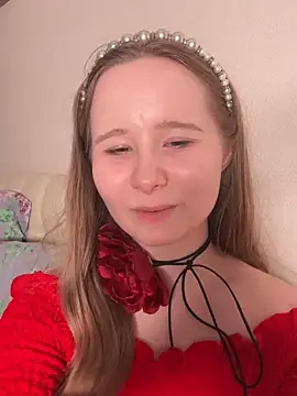 Snapshot of cutefoxieee chatting on May 2026 07:56:02 PM cutefoxieee online show from May 2026 07:56:02 PM