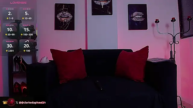 Snapshot of Daphne_k chatting on July 2026 10:50:02 AM Daphne k online show from July 2026 10:50:02 AM