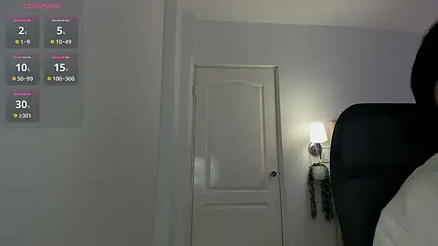 Yasmin cute online show from March 2026 08:25:02 PM