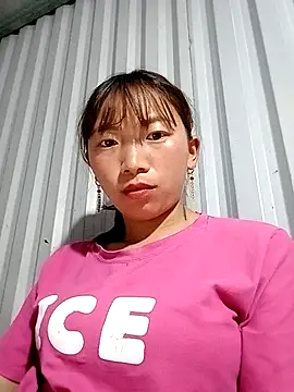 Xuka-xx online show from March 2026 05:02:01 PM