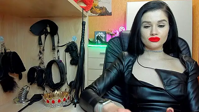 KristiTopxx online show from April 2026 07:55:01 PM