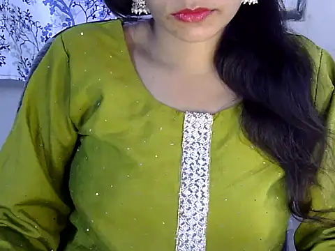 Neha Sharma2 online show from July 2026 01:03:01 PM