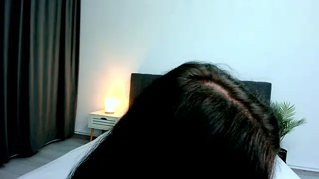 Snapshot of Layla_Ress chatting on July 2026 04:40:02 AM Layla Ress online show from July 2026 04:40:02 AM