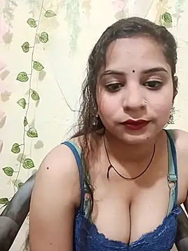 lovely-girl99 online show from March 2026 03:58:02 AM