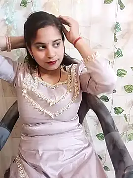 lovely-girl99 online show from April 2026 07:45:01 AM