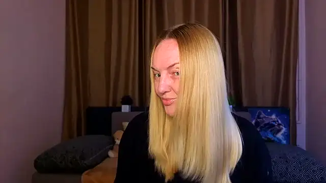 Snapshot of Bella_soulmate chatting on June 2026 05:22:01 AM Bella soulmate online show from June 2026 05:22:01 AM