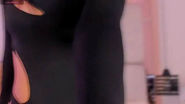 KatherineRuiz  online show from March 2026 01:06:02 PM