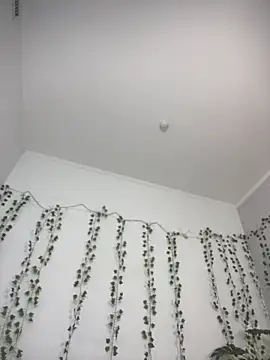 Snapshot of Anna_Gilbert chatting on February 2026 02:07:02 PM Anna Gilbert online show from February 2026 02:07:02 PM