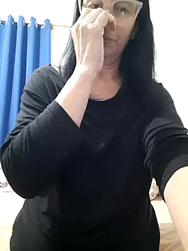 Camilegaucha online show from June 2026 12:59:01 AM
