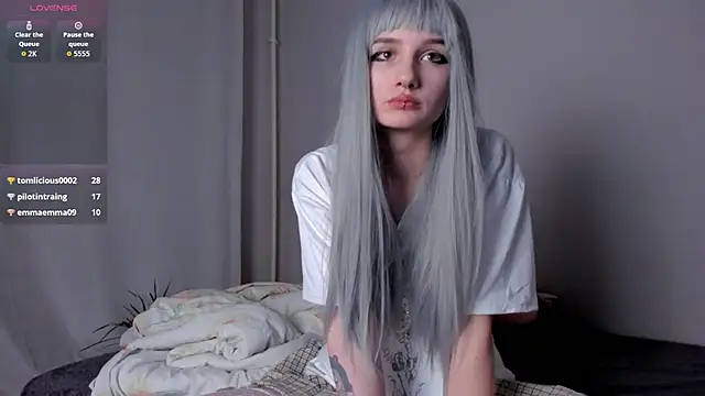 kira montelle online show from March 2026 02:27:02 AM