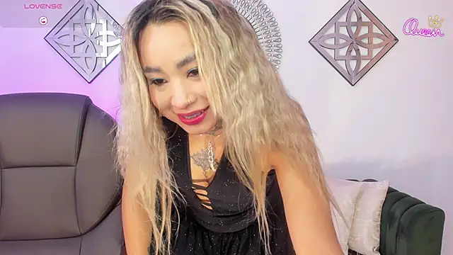 mystic nova  online show from April 2026 11:30:02 AM