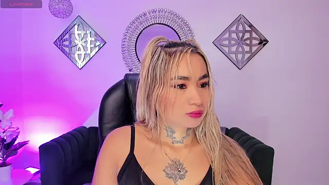 mystic nova  online show from June 2026 11:16:01 AM