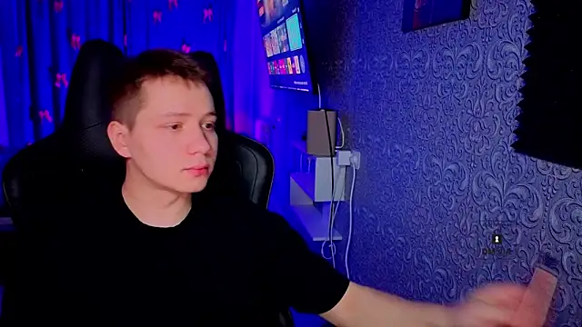 Snapshot of Karl_Night_ chatting on February 2026 05:36:01 PM Karl Night online show from February 2026 05:36:01 PM