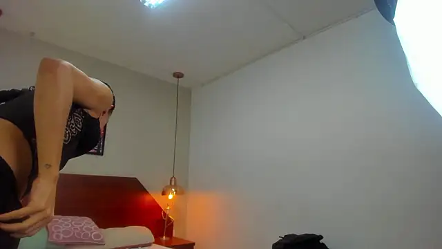 Miia03 online show from March 2026 11:38:02 AM