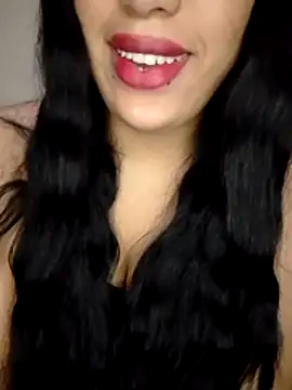 madleen Mm online show from April 2026 10:43:01 AM