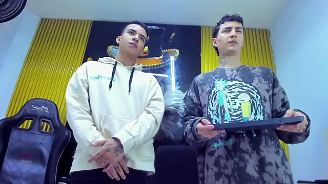 Snapshot of angel_boy_xxx chatting on March 2026 01:40:02 PM angel boy xxx online show from March 2026 01:40:02 PM