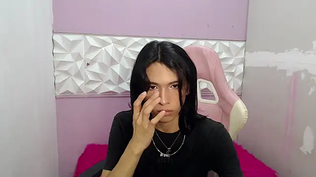 Larry craft online show from March 2026 01:00:01 PM