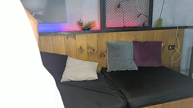 Angelo Jag online show from February 2026 07:24:02 PM