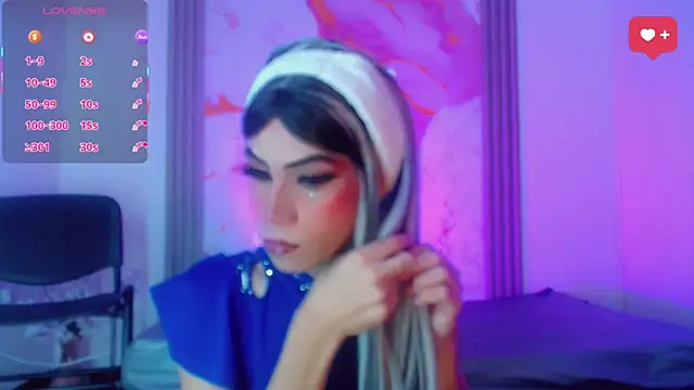 Gema Jones  online show from March 2026 07:57:02 PM