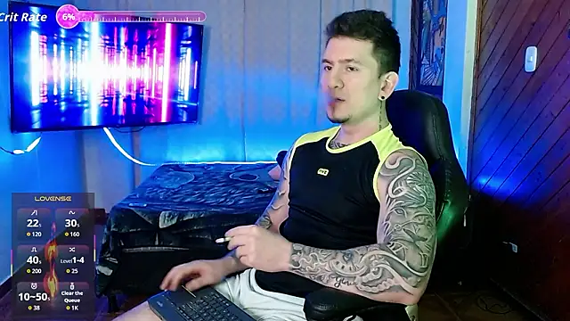 Snapshot of steventayler chatting on March 2026 02:18:02 AM steventayler online show from March 2026 02:18:02 AM