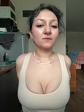 sweetllulus online show from March 2026 01:33:02 PM