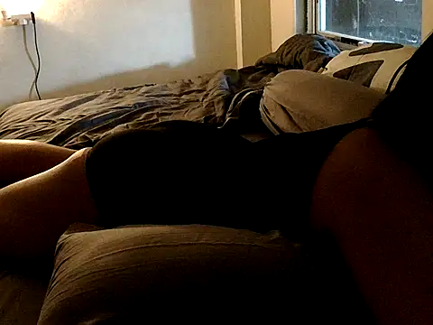 anya larass online show from March 2026 03:28:02 PM