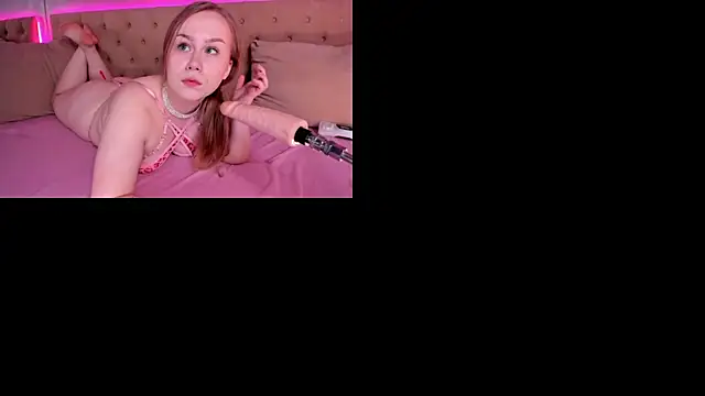 stacy moorex online show from March 2026 09:32:02 PM