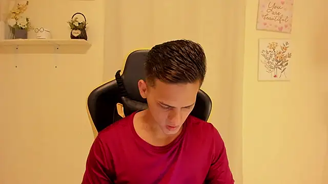 sexy andres01 online show from July 2026 10:05:02 PM