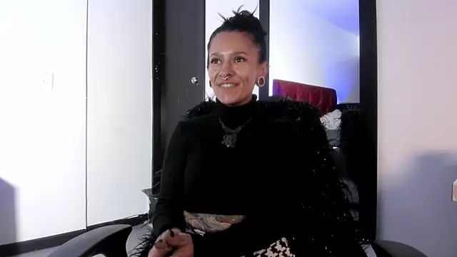 Amelie Blake online show from April 2026 12:36:02 PM