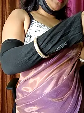 Kritika05 online show from May 2026 03:17:01 PM
