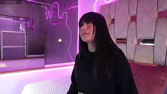 Petitte Mussa online show from April 2026 03:29:02 AM