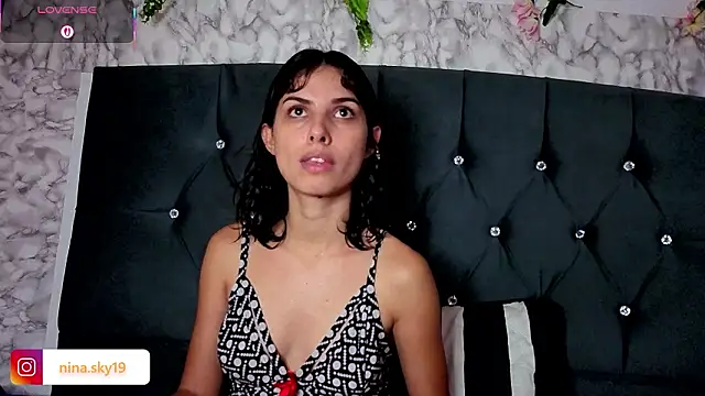 cutninasky online show from March 2026 10:26:02 PM