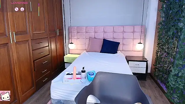 ShayMilleer online show from March 2026 12:00:01 PM