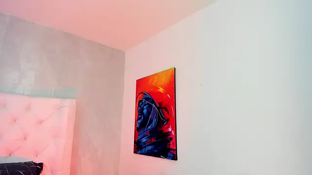 Ivi jones  online show from March 2026 07:06:02 PM