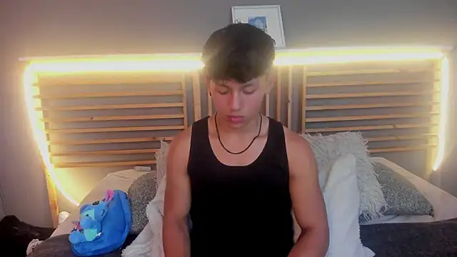 clark ken01 online show from March 2026 09:08:01 PM