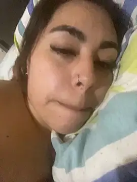 Snapshot of Redlucy chatting on February 2026 04:00:01 AM Redlucy online show from February 2026 04:00:01 AM