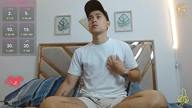 oliver   saint online show from April 2026 11:16:01 PM