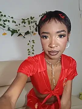 Snapshot of TinnaPeyton chatting on June 2026 06:39:02 PM TinnaPeyton online show from June 2026 06:39:02 PM
