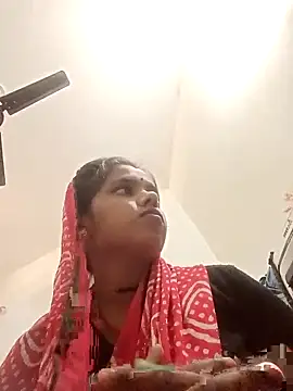 Snapshot of Hot_chani chatting on April 2026 07:39:01 AM Hot chani online show from April 2026 07:39:01 AM