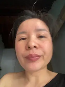 Ivy Trix2 online show from April 2026 02:32:01 AM