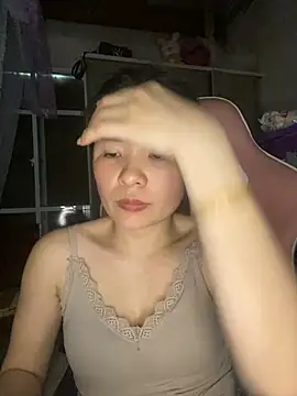 Ivy Trix2 online show from May 2026 05:26:01 AM