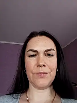 AmyLove471 online show from April 2026 01:05:01 PM