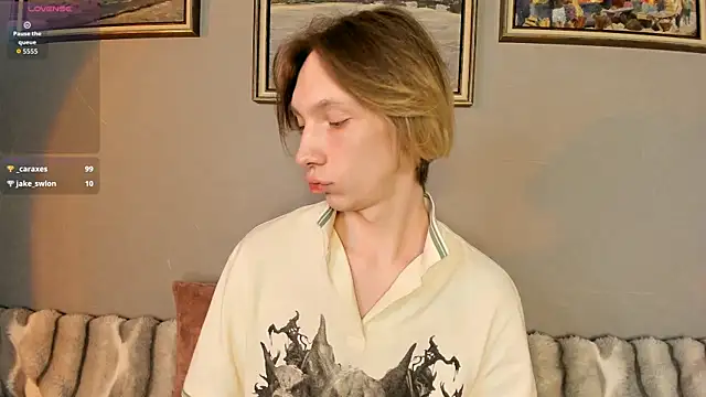 SilverFeral online show from April 2026 07:39:01 AM