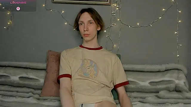 SilverFeral online show from April 2026 06:18:01 AM