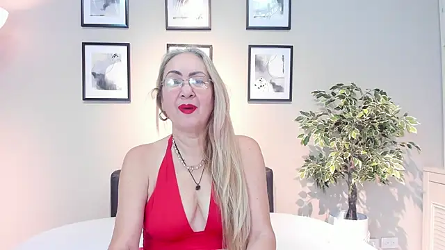 Victoria Firee online show from April 2026 01:04:02 PM