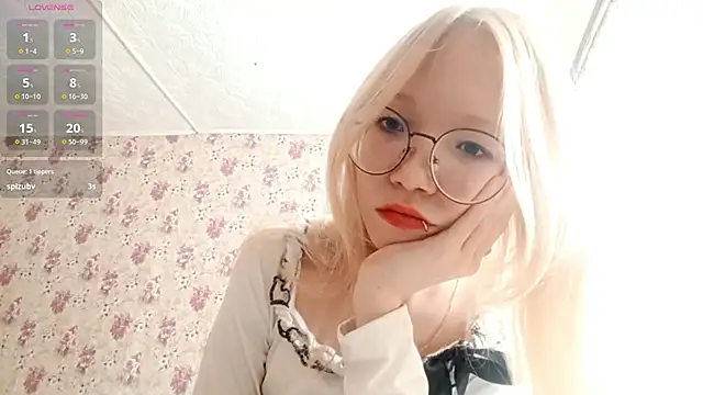 SoniqBliss online show from February 2026 07:31:01 AM