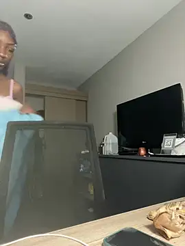 Loopsies online show from June 2026 02:06:02 PM