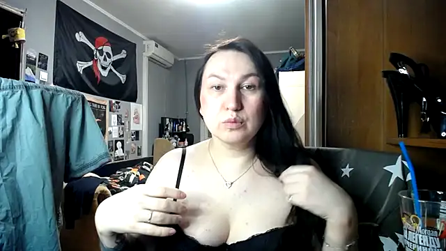 EvaBeautyXx online show from March 2026 06:14:02 PM