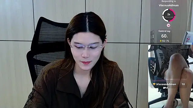 Snapshot of zhen-68 chatting on July 2026 07:13:01 AM zhen-68 online show from July 2026 07:13:01 AM