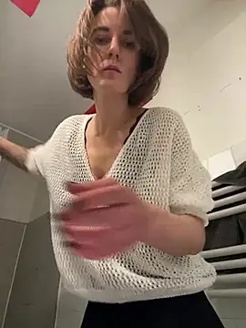 Kamorana online show from April 2026 10:08:02 AM